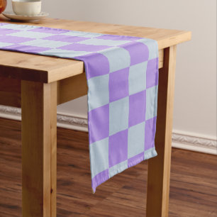 Soft Blue und Lavender Checked Großer Tischläufer