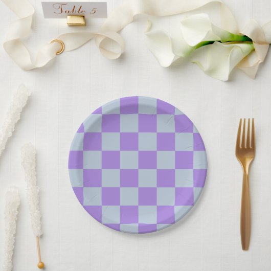 Soft Blue und Lavender Checked Pappteller (Hochzeit)