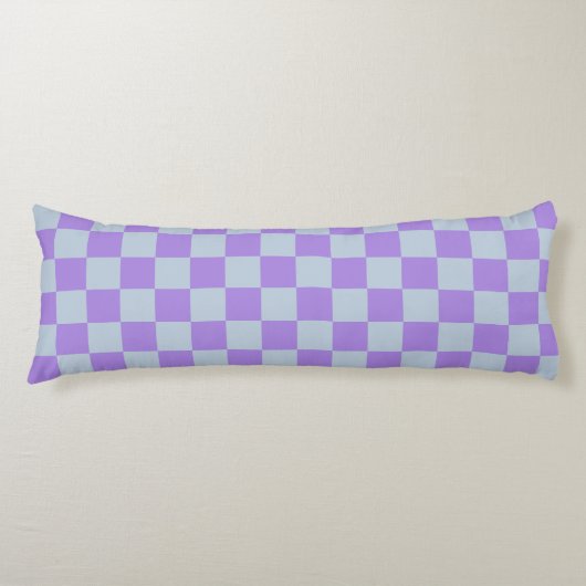 Soft Blue und Lavender Checked Seitenschläferkissen (Vorderseite)