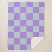 Soft Blue und Lavender Checked Sherpadecke (Vorderseite)