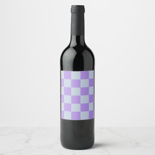 Soft Blue und Lavender Checked Weinetikett (Vorderseite)