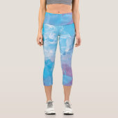 Soft Blue und Lilac Abstrakt Capri Leggings (Vorderseite)