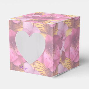 Soft Blume Peekaboo Heart Square Gevor Box Geschenkschachtel