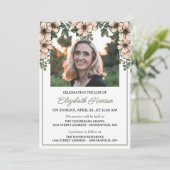 Soft Blush Blume Foto Feier des Lebens Einladung (Stehend Vorderseite)