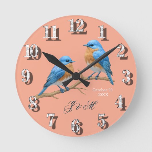 Soft Blush Lovebirds Romantische Bluebirds Hochzei Runde Wanduhr (Vorderseite)
