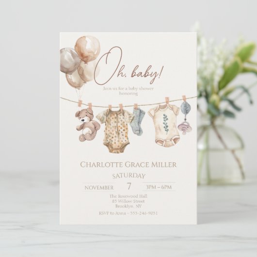 Soft Boho Neutral Baby Kleidung Babydusche Einladung (Stehend Vorderseite)