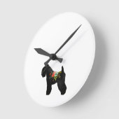 Soft Coat Wheaten Terrier Boho Floral Silhouette Runde Wanduhr (Winkel)