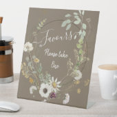 Soft Color Wild Blume Pedestal-Zeichen Sockelschild (In Situ)