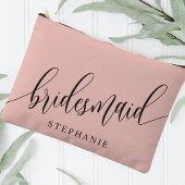 Soft Coral Bridesmaid Moderne Kalligraphie Zubehörtasche