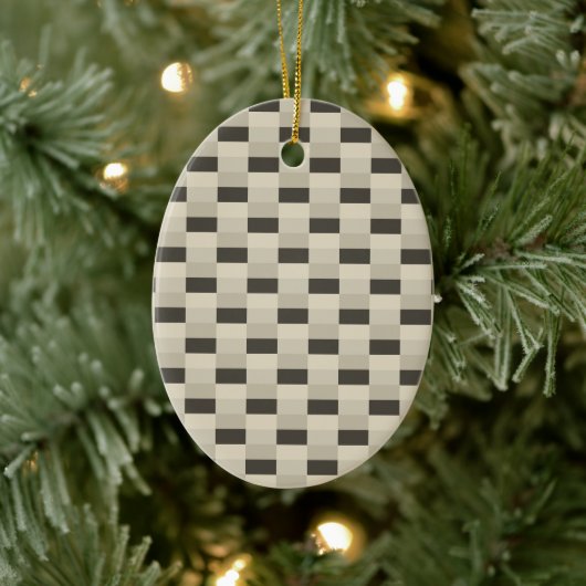 Soft Cream with Raisin Color Pattern Keramik Ornament (Baum)