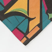 Soft Cyan "Eclipsed Suns and Pyramids Design" Plus Fleecedecke (Ecke)