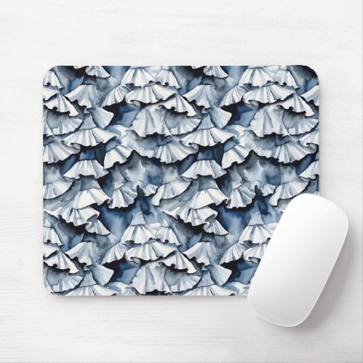 Soft Denim Blue Watercolor Ruffles Mousepad (Mit Mouse)