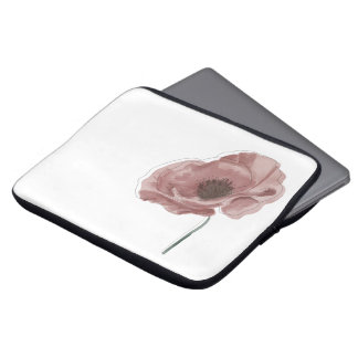 Soft, elegant floral design for a stylish look. laptopschutzhülle
