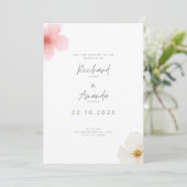 Soft Elegant Floral Wedding Einladung (Stehend Vorderseite)