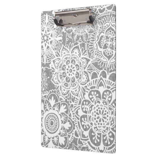 Soft Gray Mandala Pattern Klemmbrett (Links)