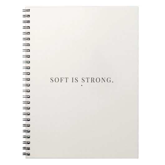 Soft Is Strong Notizbuch – Sanfte Stärke Tagebuch (Vorderseite)