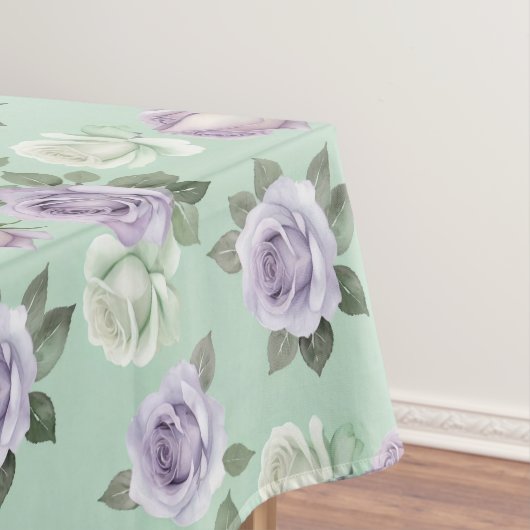Soft Lilac And White Roses With Watercolor Effects Tischdecke (Beispiel)