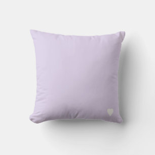 Soft Lilac Lila Pastellfarbe mit Herz Kissen