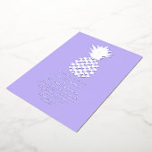 Soft Lilac & Silver Tropical Pineapple Wedding Folieneinladung (Gedreht)