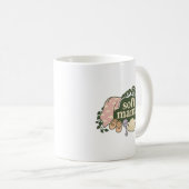 Soft Mama Retro Baby Essentials Design | Süße Mott Kaffeetasse (VorderseiteRechts)
