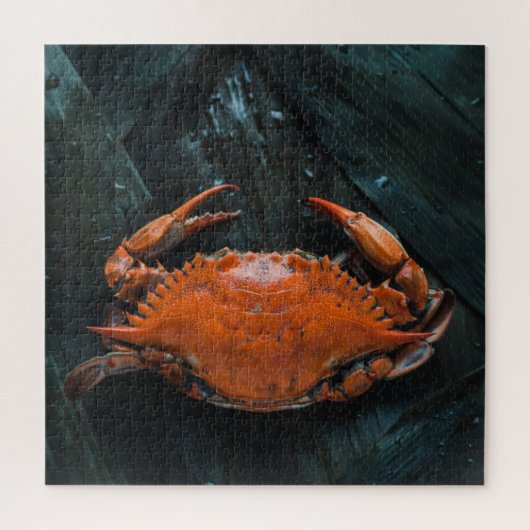 Soft Muschel Marine Crab auf dunklen Blätter Puzzle (Vertikal)
