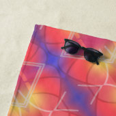 Soft Neon Layered Abstract Design Strandtuch (Beispiel)