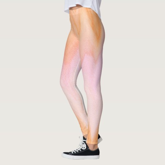 Soft Orange Pink Watercolor Zickzack Leggings (Links)