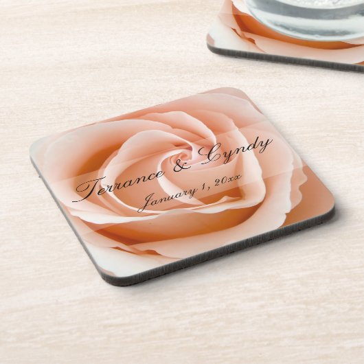 Soft Orange Rose Personal Wedding Untersetzer (Linke Seite)