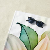 Soft-Petal-Abstrakt-Blütendesign Strandtuch (Beispiel)