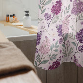 Soft Pink and Purple Lilac Floral Pattern   Duschvorhang