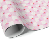 Soft Pink Daisy Checkerboard Floral Pattern Geschenkpapier (Rolleneckpunkt)