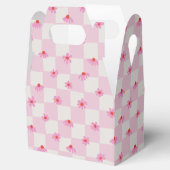 Soft Pink Daisy Checkerboard Floral Pattern Geschenkschachtel (Geöffnet)