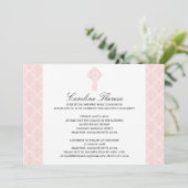 Soft Pink Damask Celtic Cross Erste Kommune Einladung (Stehend Vorderseite)