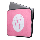Soft Pink Squiggly Squares Personalized Initial Laptopschutzhülle (Vorderseite Links)