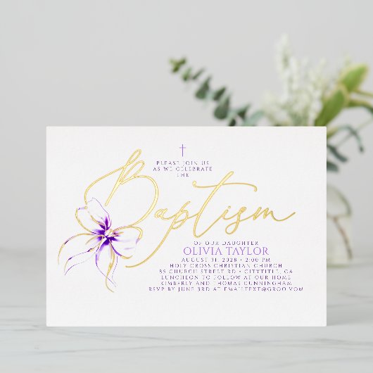 Soft Purple Bow Elegant Minimalist Modern Baptism Folieneinladung (Stehend vorne)