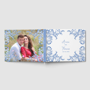 Soft Royal Blue Watercolor Geblüht Gästebuch