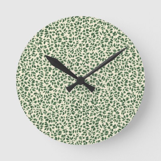 Soft Sage Green Botanical Leaf Foliage Pattern Runde Wanduhr (Vorderseite)