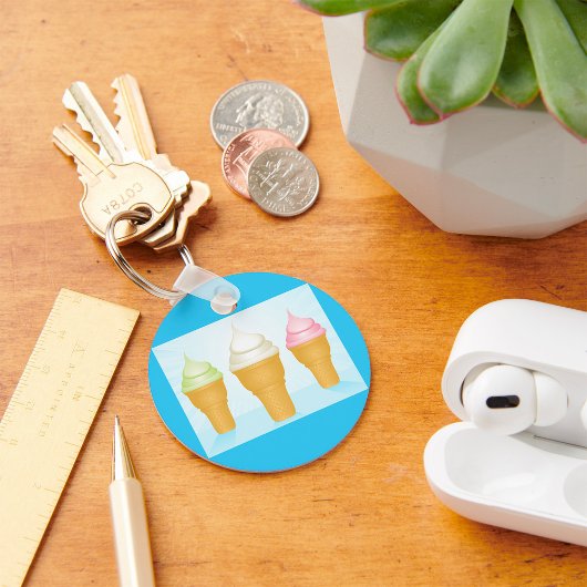 Soft servieren Ice Cream Cones Spaß Sommerabend Schlüsselanhänger