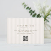 Soft Stripes Wedding RSVP Karte (Stehend Vorderseite)