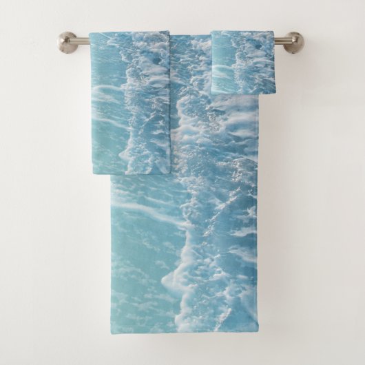 Soft Turquoise Ocean Dream Waves #2 #water #decor  Badhandtuch Set (Insitu)