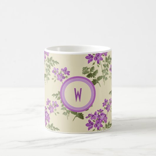 Soft Violet Pattern on Pale Yellow Kaffeetasse (Mittel)