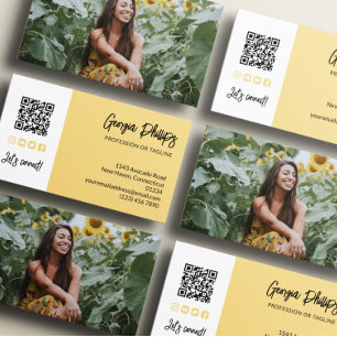 Soft Yellow QR Code Foto Social Media Icons Visitenkarte