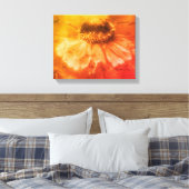 Soft Zinnia Daisy Blume in Sepia Vintag Leinwanddruck (Insitu (Schlafzimmer))