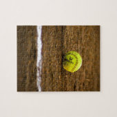 Softball auf dem Boden Puzzle (Horizontal)