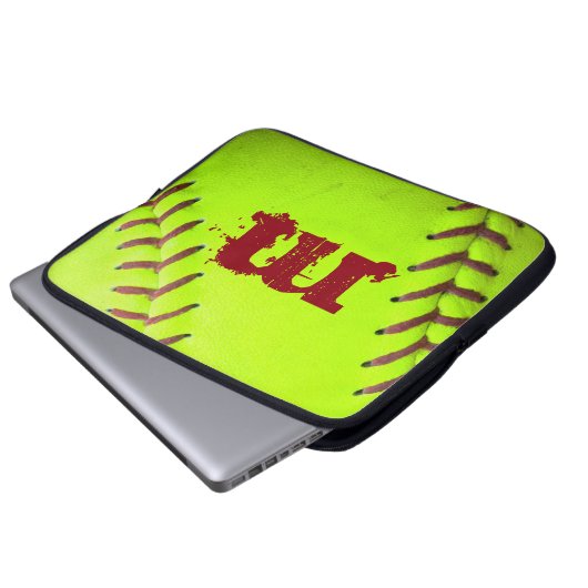 Softball gelbes schnelles Pitc Monogramm 15" Laptopschutzhülle (Vorne Knopf)