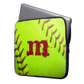 Softball gelbes schnelles Pitc Monogramm 15" Laptopschutzhülle (Vorderseite Links)