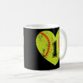 Softball-Heart Player 1 Softball Mama Vater Vielfa Kaffeetasse (VorderseiteRechts)