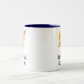 Softball-Küken-Tasse Zweifarbige Tasse (Mittel)