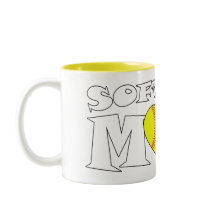 Softball Mama Herzgestalterischer Fußball-Softball