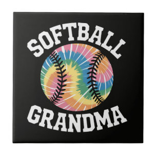 Softball-Oma Fliese